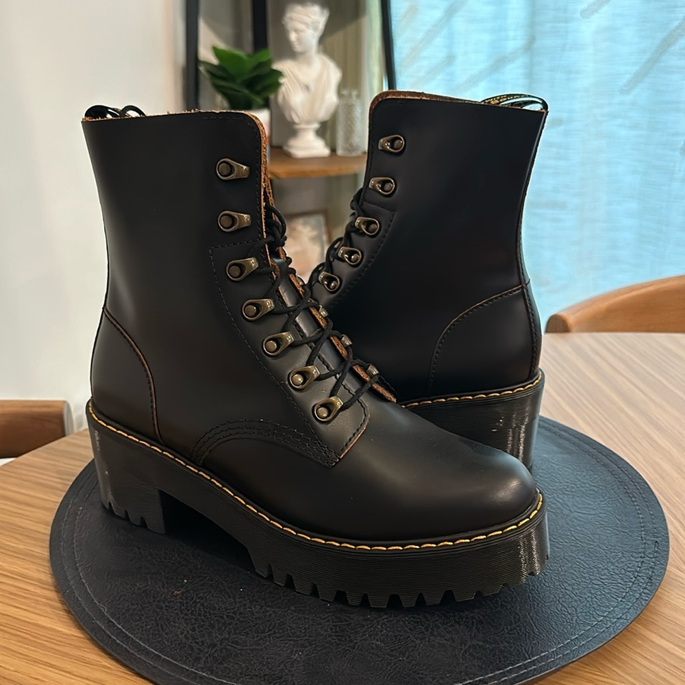 Dr. Martens Women's Leona Platform Boot (EU-42 / US-10)